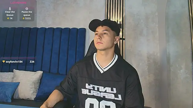 Snapshot of Noah_Clarkk chatting on June 19, 5:41 pm Noah Clarkk online show from June 19, 5:41 pm