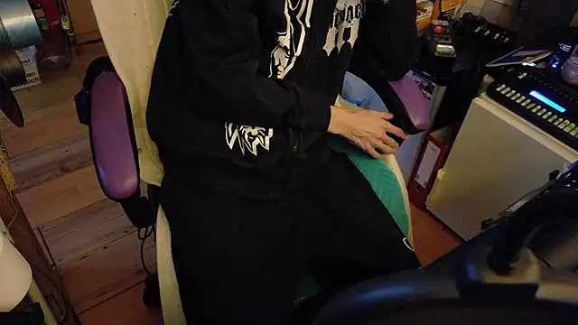 Gay-Versaut online show from January 16, 6:12 pm