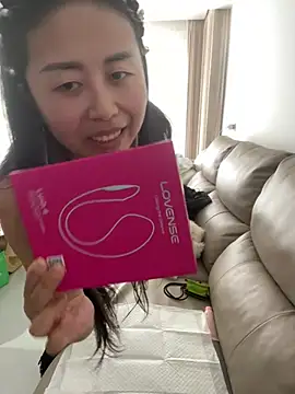 zzdd999 online show from April 18, 12:13 am