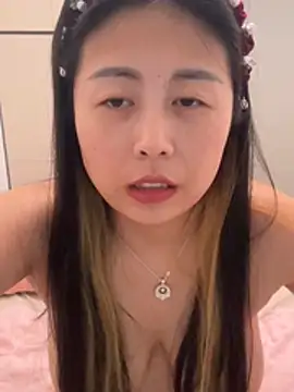 zzdd999 online show from June 25, 5:18 pm