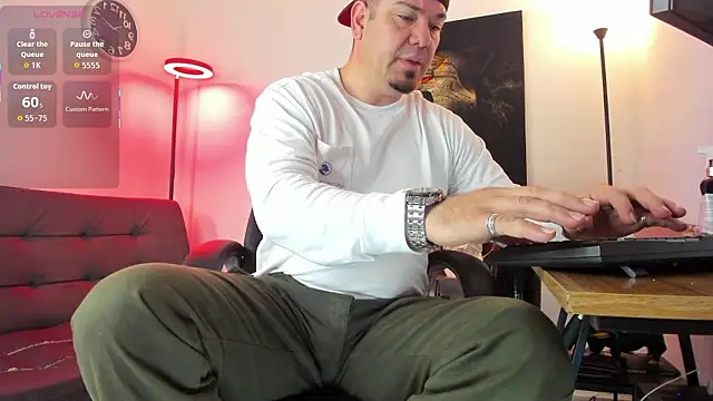 Dante Bellini online show from February 23, 1:44 pm