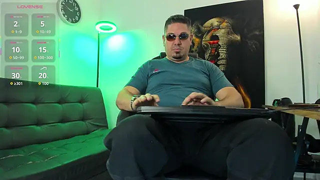 Dante Bellini online show from February 15, 3:22 pm