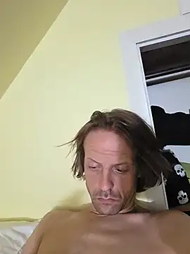 Danny543267 online show from July 13, 9:25 pm
