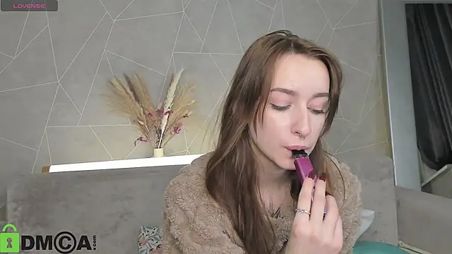 Hi  Karuuu online show from January 15, 1:09 am