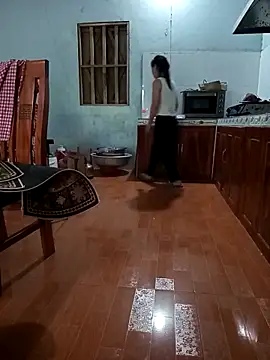 Sweet-Berryy online show from April 17, 3:20 am