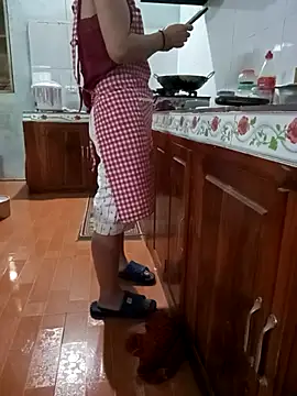 Sweet-Berryy online show from March 22, 11:39 pm