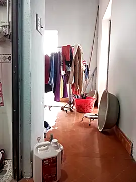 Snapshot of Sweet-Berryy chatting on February 12, 2:22 am Sweet-Berryy online show from February 12, 2:22 am