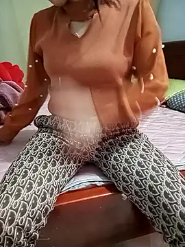 Snapshot of Sweet-Berryy chatting on January 11, 6:53 am Sweet-Berryy online show from January 11, 6:53 am