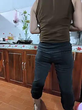Sweet-Berryy online show from May 31, 2:56 pm