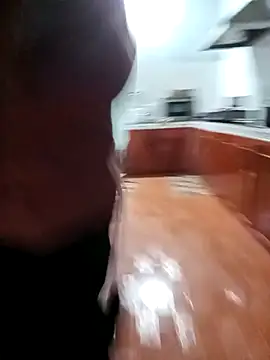 Snapshot of Sweet-Berryy chatting on February 11, 3:50 am Sweet-Berryy online show from February 11, 3:50 am