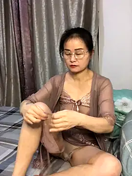 yunyun52012 online show from January 7, 11:37 am