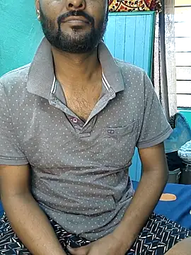 novio-de-la-tarde online show from February 19, 3:58 am