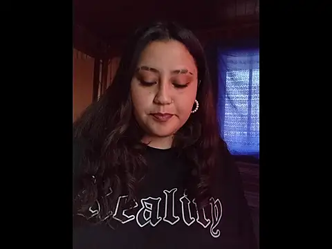 Karrrmika online show from April 10, 9:11 pm