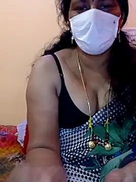 Snapshot of telugutrisha chatting on February 22, 6:53 pm telugutrisha online show from February 22, 6:53 pm