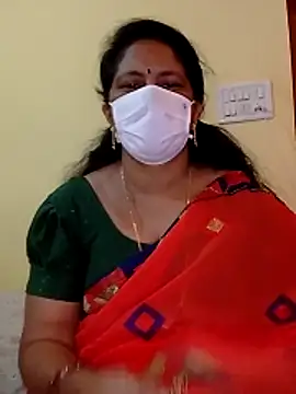 Snapshot of telugutrisha chatting on February 27, 3:07 am telugutrisha online show from February 27, 3:07 am