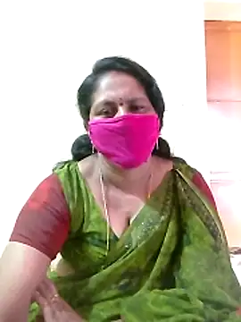 Snapshot of telugutrisha chatting on February 21, 6:37 am telugutrisha online show from February 21, 6:37 am