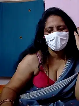 Snapshot of telugutrisha chatting on February 17, 6:38 pm telugutrisha online show from February 17, 6:38 pm