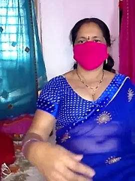 Snapshot of telugutrisha chatting on December 22, 6:46 am telugutrisha online show from December 22, 6:46 am