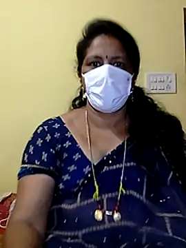 Snapshot of telugutrisha chatting on February 23, 1:44 pm telugutrisha online show from February 23, 1:44 pm