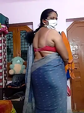 Snapshot of telugutrisha chatting on February 10, 2:16 pm telugutrisha online show from February 10, 2:16 pm