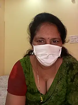 Snapshot of telugutrisha chatting on March 10, 6:50 am telugutrisha online show from March 10, 6:50 am