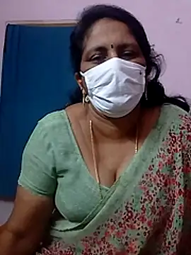 Snapshot of telugutrisha chatting on February 11, 6:30 pm telugutrisha online show from February 11, 6:30 pm