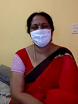 Snapshot of telugutrisha chatting on February 20, 2:19 pm telugutrisha online show from February 20, 2:19 pm