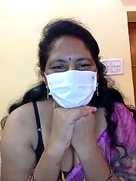 Snapshot of telugutrisha chatting on February 26, 2:50 pm telugutrisha online show from February 26, 2:50 pm