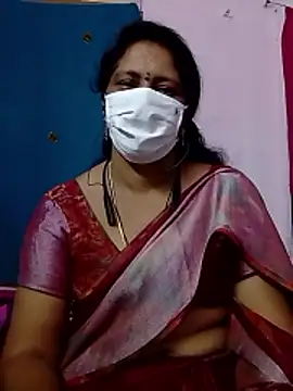 Snapshot of telugutrisha chatting on January 15, 12:30 pm telugutrisha online show from January 15, 12:30 pm