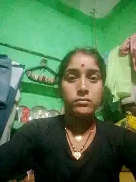 Snapshot of Pinki_rani chatting on April 4, 10:49 pm Pinki rani online show from April 4, 10:49 pm