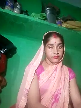 Snapshot of Pinki_rani chatting on February 15, 3:33 pm Pinki rani online show from February 15, 3:33 pm