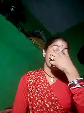 Snapshot of Pinki_rani chatting on February 6, 3:41 pm Pinki rani online show from February 6, 3:41 pm