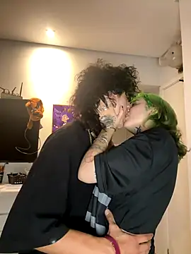 CrejinhaGotica online show from December 22, 1:39 am