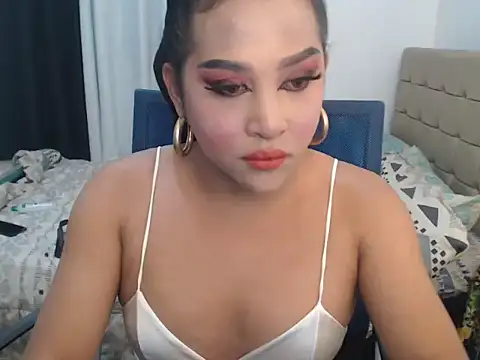 loveasiancock96 online show from December 18, 12:53 pm