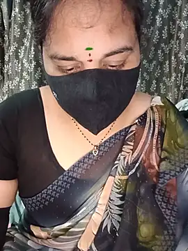 Snapshot of maduri__ chatting on July 9, 4:50 pm maduri online show from July 9, 4:50 pm