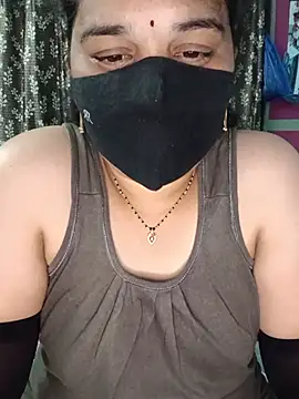 Snapshot of maduri__ chatting on June 27, 3:40 pm maduri online show from June 27, 3:40 pm