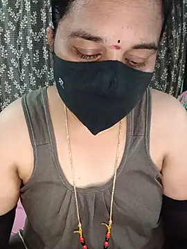 Snapshot of maduri__ chatting on July 29, 5:39 am maduri online show from July 29, 5:39 am