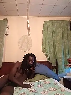 tentpipes online show from March 9, 1:09 am