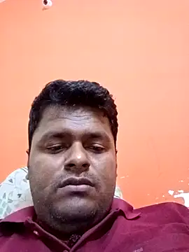 Snapshot of yourwellman chatting on March 1, 6:02 am yourwellman online show from March 1, 6:02 am