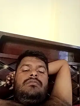 Snapshot of yourwellman chatting on February 24, 4:24 am yourwellman online show from February 24, 4:24 am