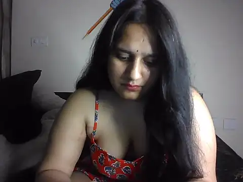 Hardbabeshub online show from June 6, 8:14 pm