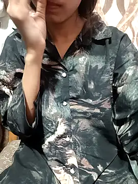 Eva 890 online show from March 3, 4:30 am