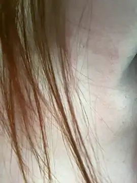 Yuyu milk online show from February 11, 6:46 am