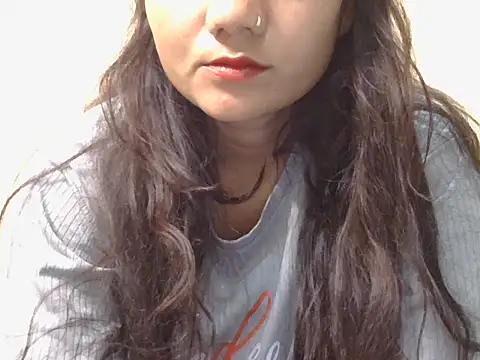 Parul Gulati online show from February 8, 9:01 pm