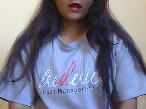 Parul Gulati online show from February 8, 8:34 am