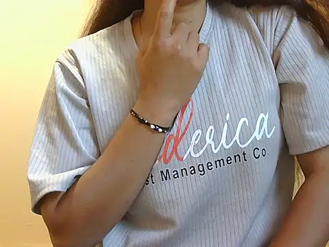 Parul Gulati online show from February 9, 11:41 am