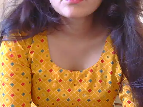 Parul Gulati online show from April 13, 11:47 am