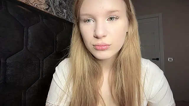 Kristy mysti online show from December 22, 6:19 pm