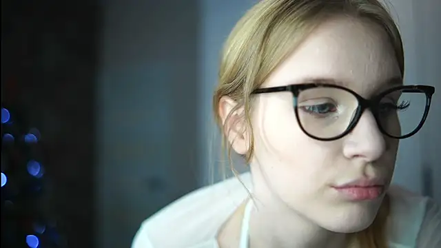 Kristy mysti online show from December 20, 5:27 pm