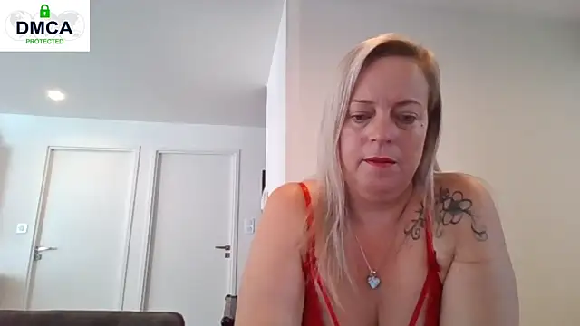 Miss-Chupagirly online show from July 18, 7:06 am